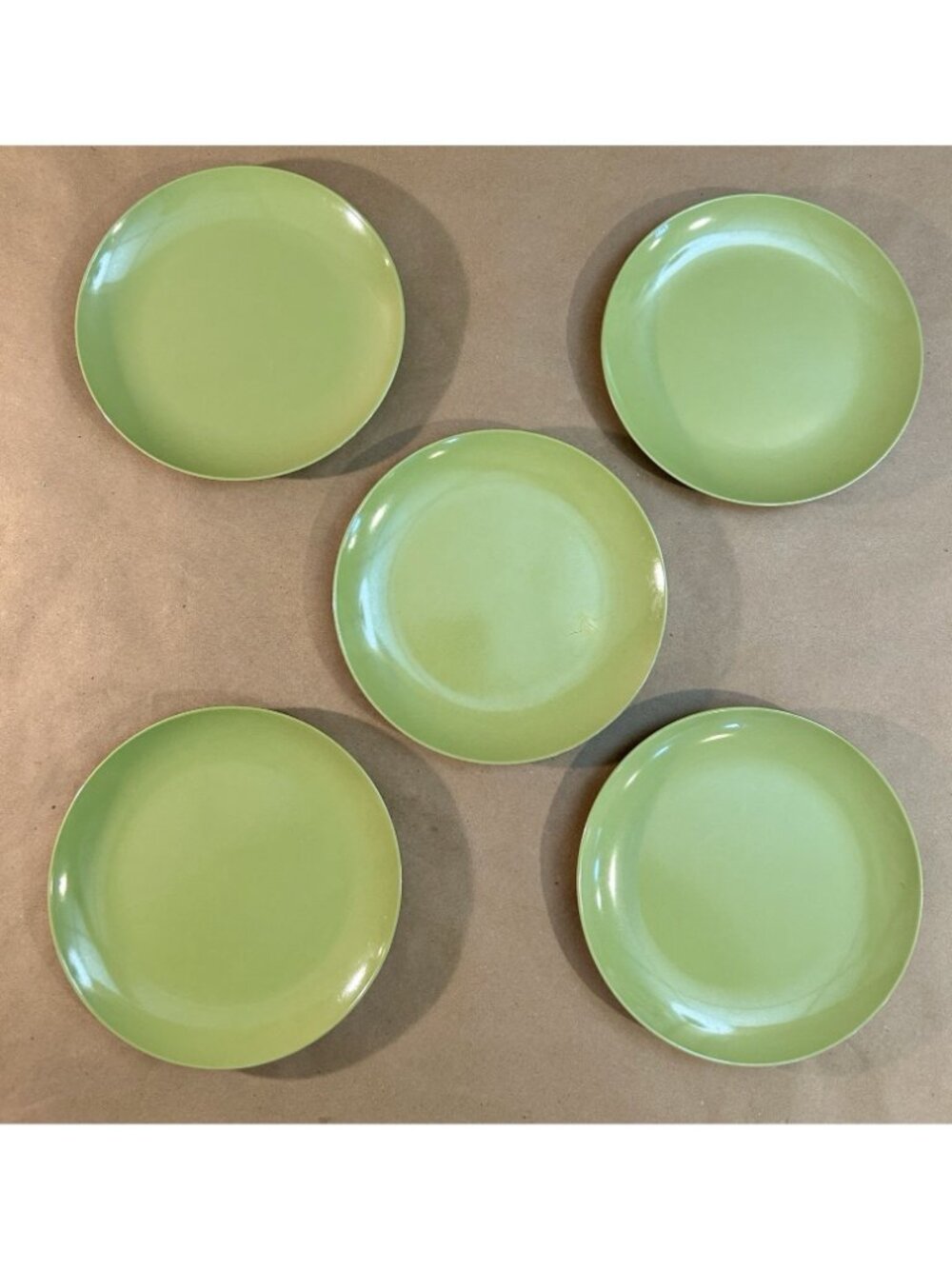 Vintage 10 pc. Oneida Melamine Avocado Green Serving Bowls, Plates & Small Bowls - Picture 2 of 16